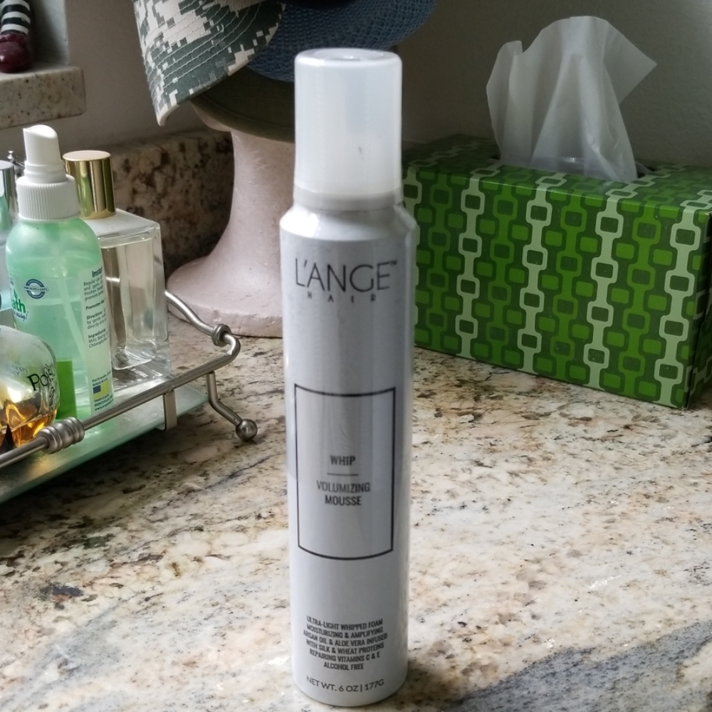 New Lange Whip Volumizing Mousse